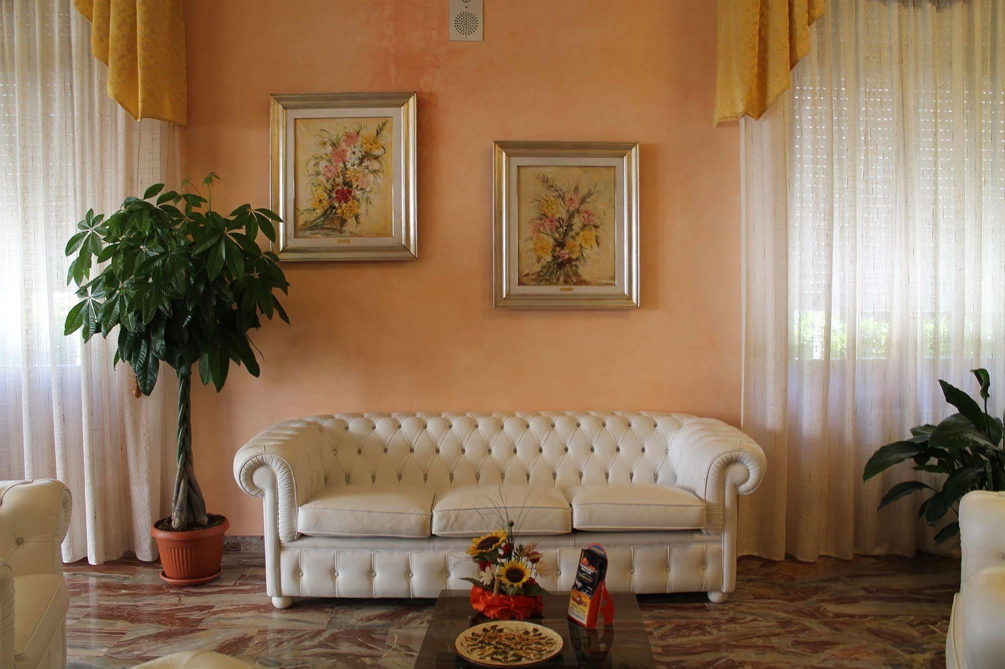 Hotel Marvin Sant'Albino Екстериор снимка