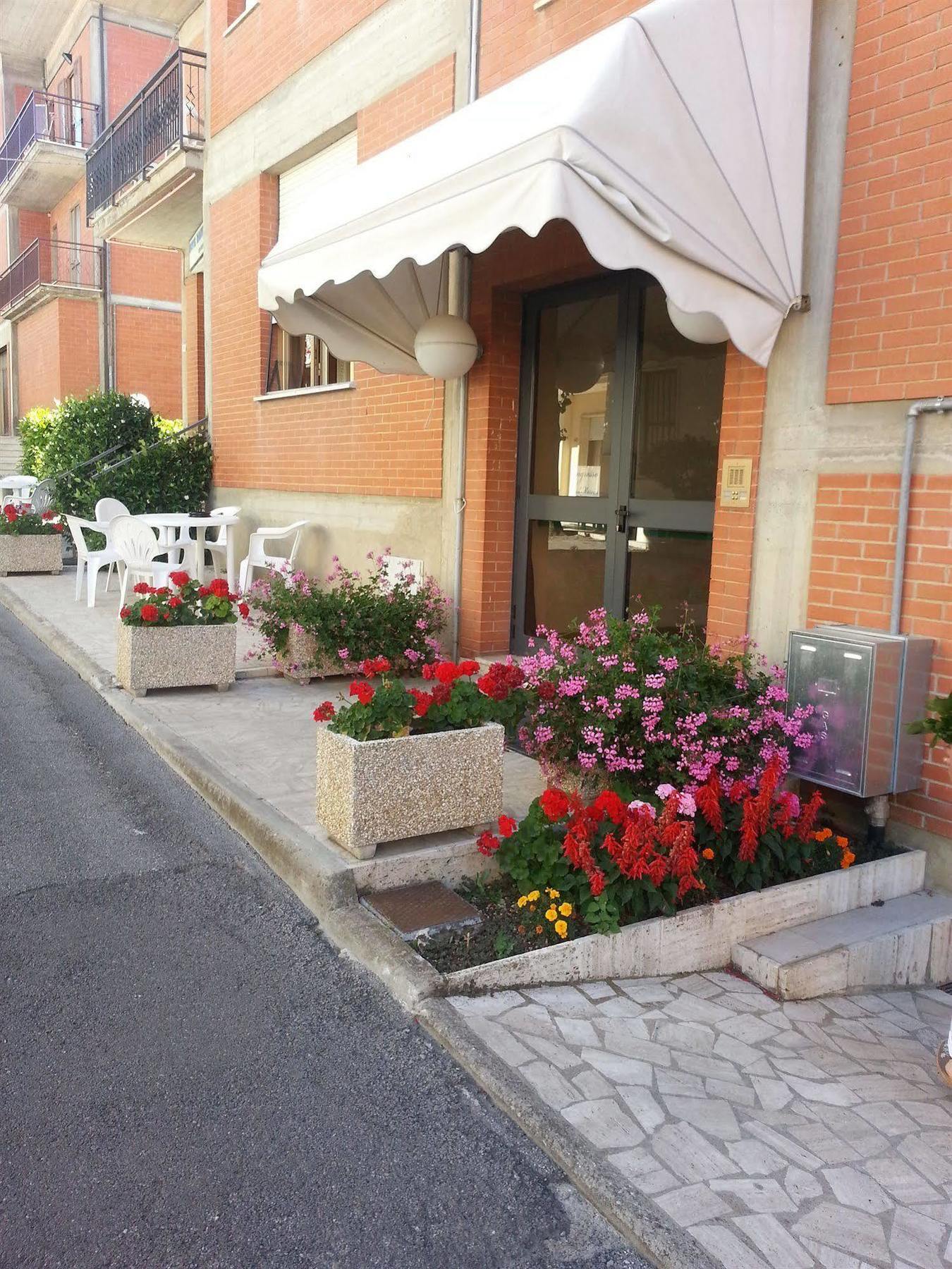 Hotel Marvin Sant'Albino Екстериор снимка